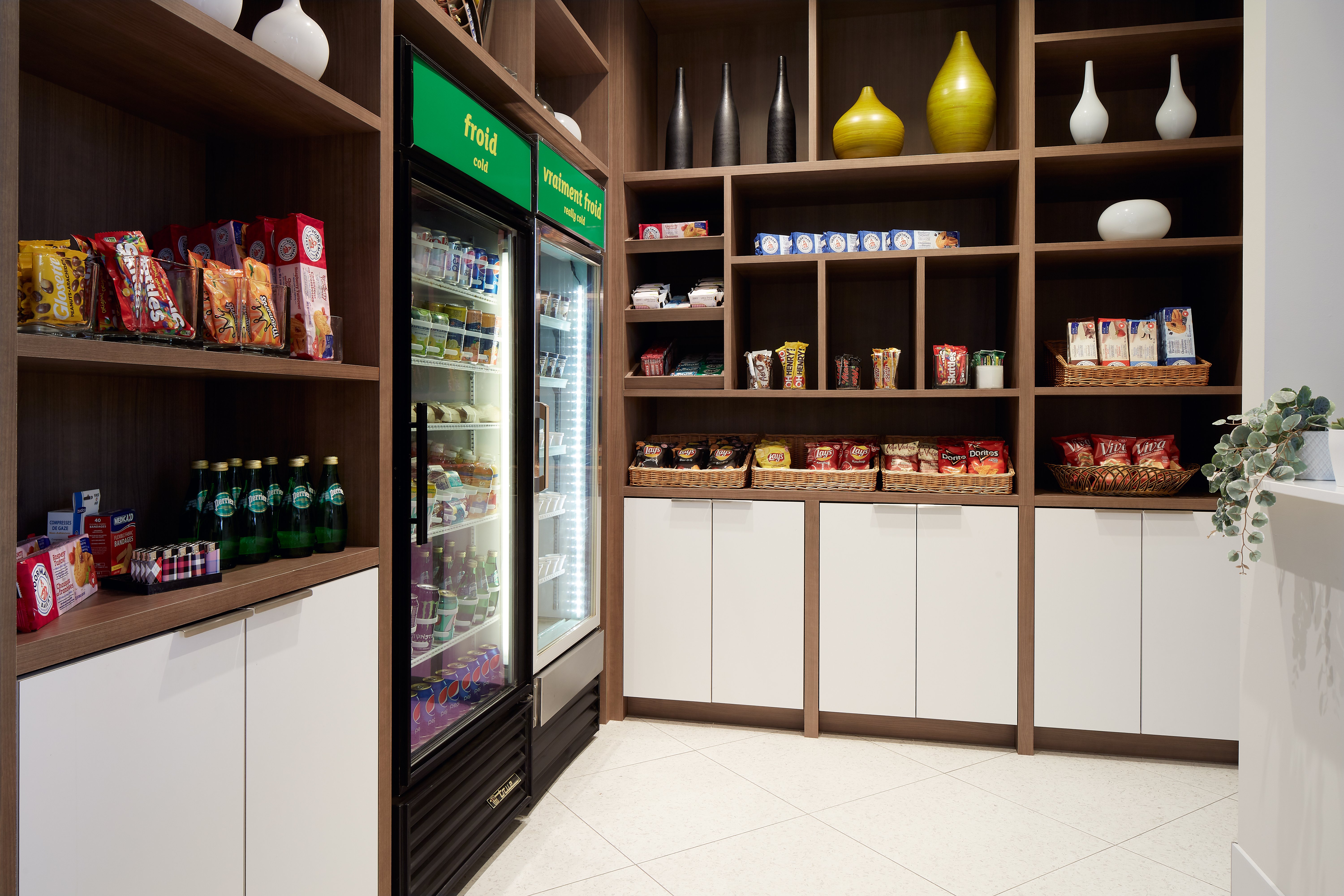 holiday inn hotel and suites montreal airport by ihg