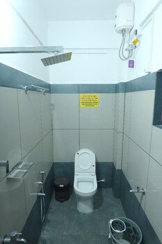 enroute delight residency