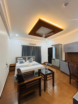 enroute delight residency