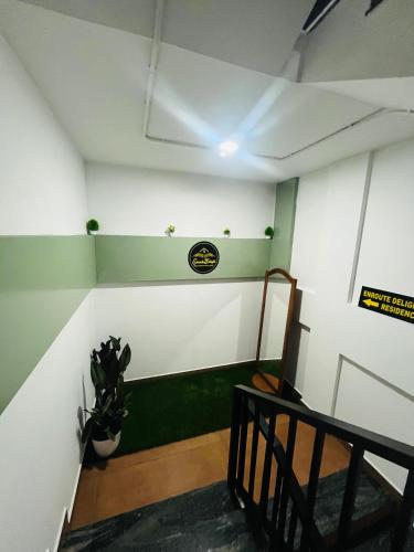 enroute delight residency