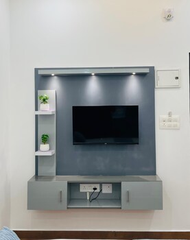 enroute delight residency