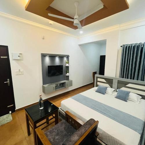 Enroute Delight Residency,,2 star