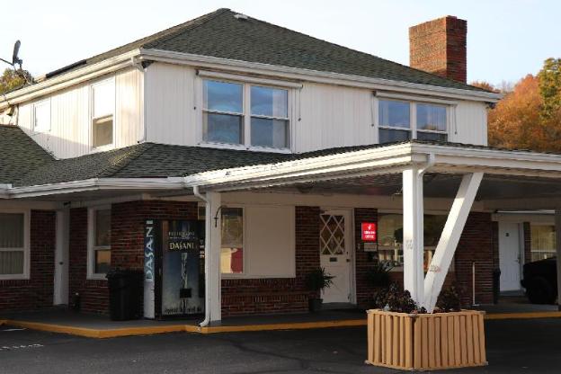 elite inn
