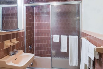 Elite Inn,Moosup>>Connecticut,3 star