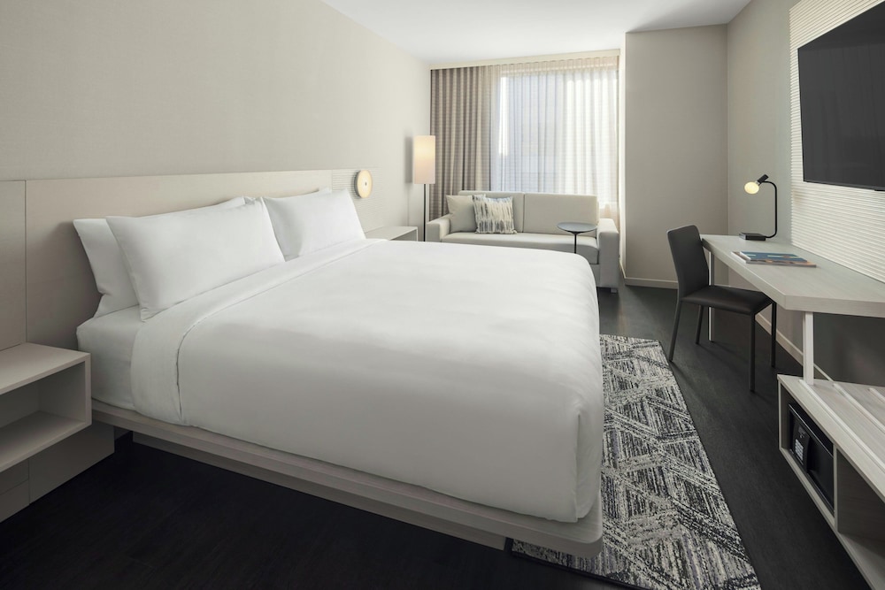 ac hotel ann arbor downtown