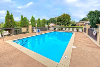 Hampton Inn Morristown,Morristown>>Knoxville,3 star