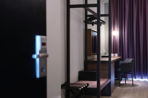 quest hotel midport port dickson