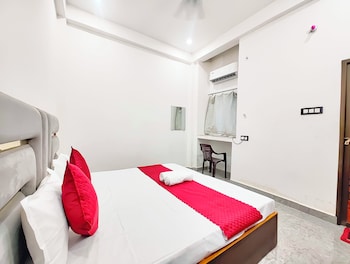 hotel a v palace ayodhya