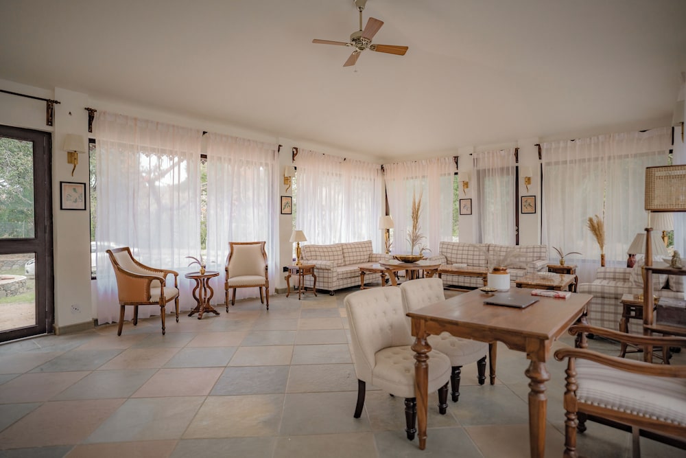 aloof the jungle lodge ghanerao