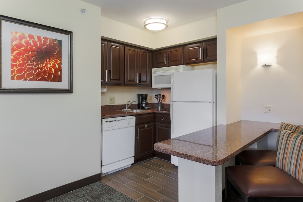 staybridge suites philadelphia mt laurel by ihg