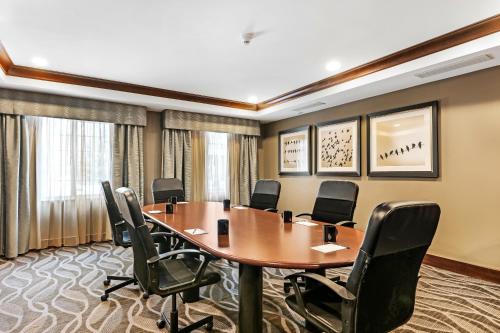 staybridge suites philadelphia mt laurel by ihg