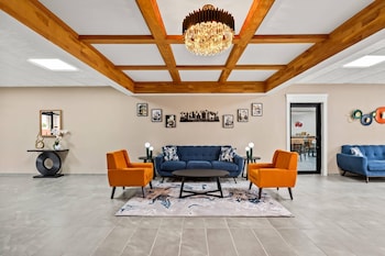 Suburban Studios Harvey - New Orleans,,2 star
