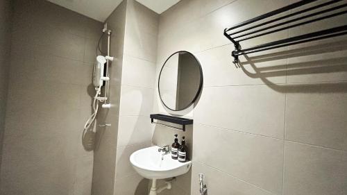 168 park selayang by manhattan group