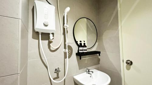 168 park selayang by manhattan group