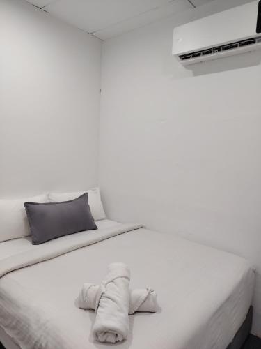 the ardens hotel pekan nenas