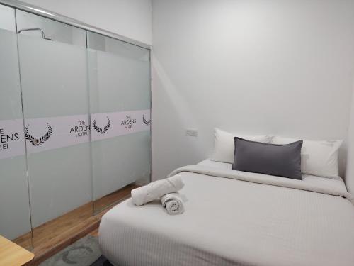 the ardens hotel pekan nenas