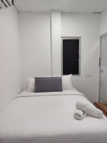 the ardens hotel pekan nenas