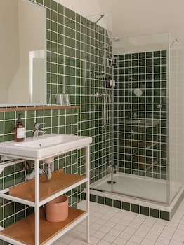 alfred hotels toulouse centre wilson