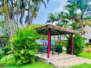 baileys castle villa