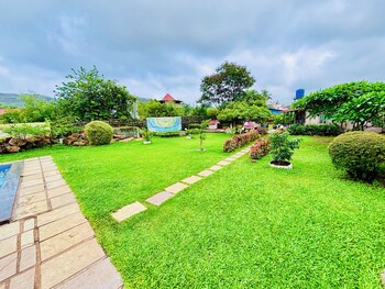 baileys castle villa