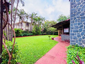 baileys castle villa