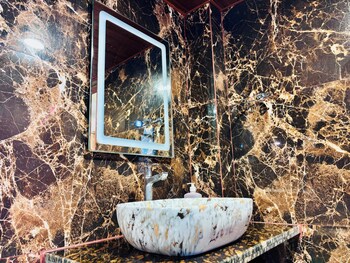 baileys castle villa