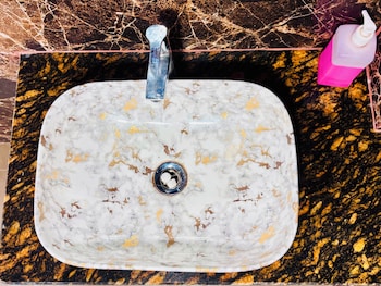 baileys castle villa