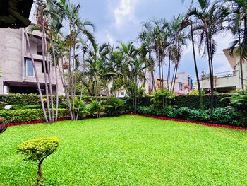 baileys castle villa