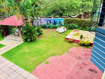 baileys castle villa