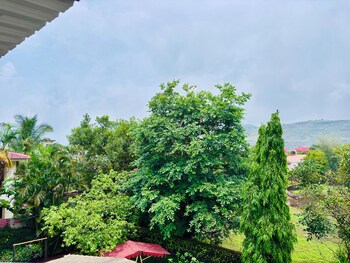 baileys castle villa