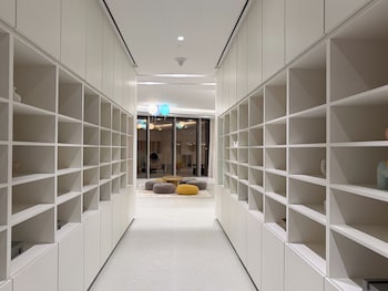 burj and fountain luxe stay