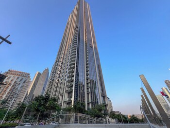 burj and fountain luxe stay