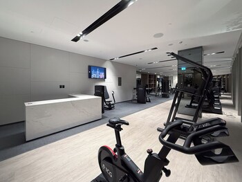 burj and fountain luxe stay