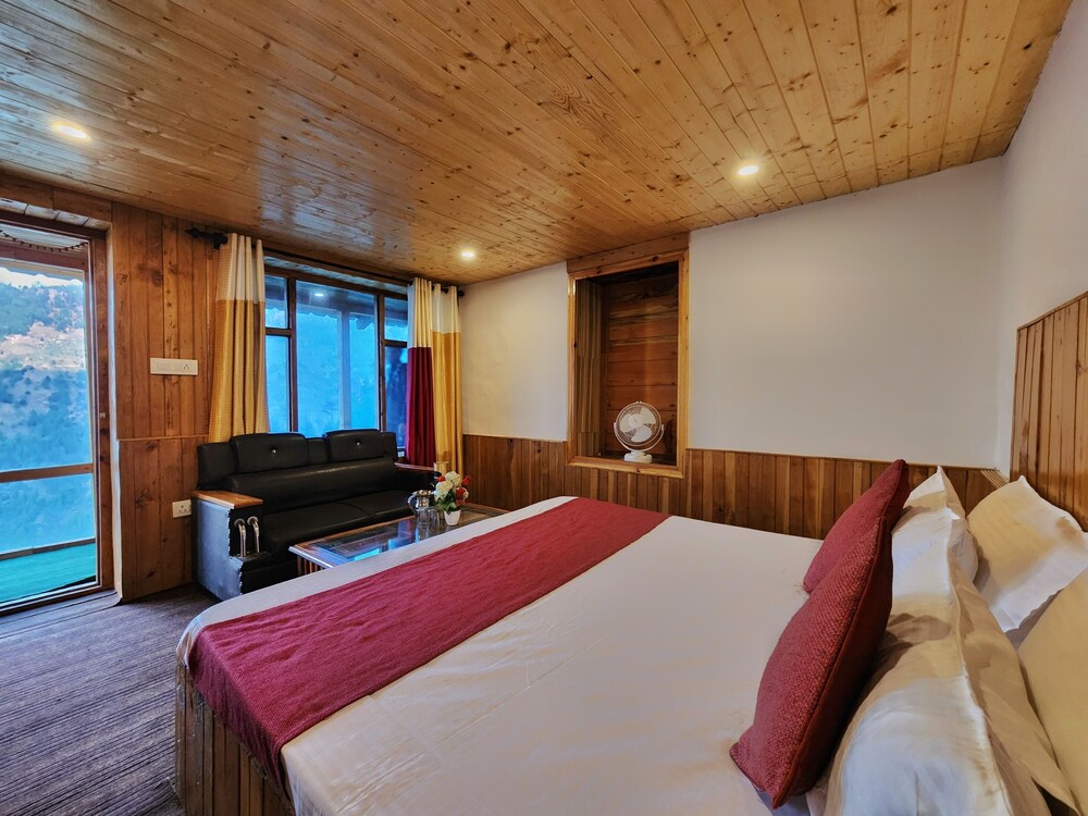 green sanctuary farmstay sainj