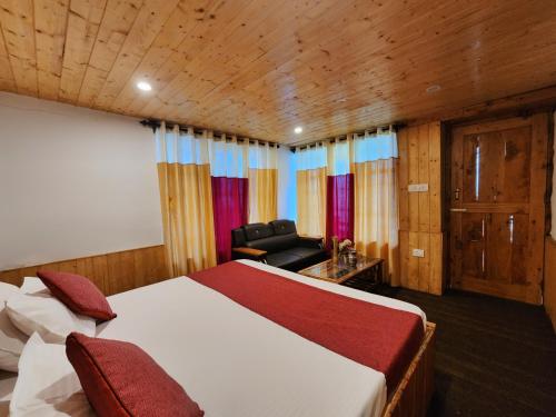 green sanctuary farmstay sainj