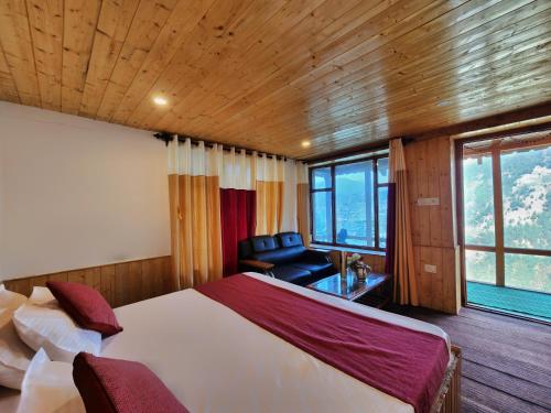 green sanctuary farmstay sainj