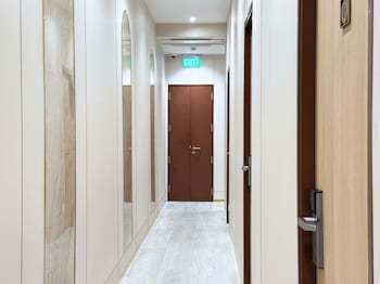 Nest Hotel Singapore,,3 star
