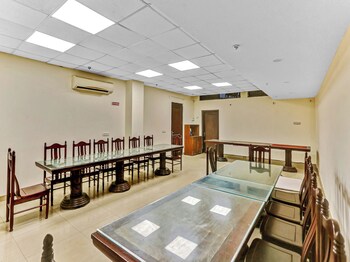 signature plaza by merriment