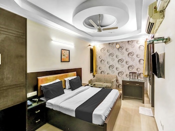 signature plaza by merriment