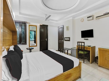 signature plaza by merriment