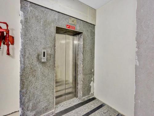 signature plaza by merriment