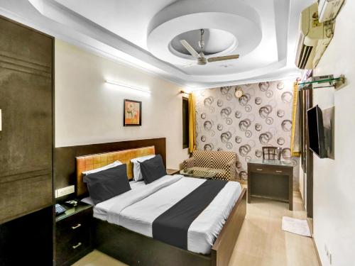 Signature Plaza By Merriment,,3 star