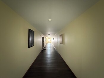 Pleasant Hill Motel,,2 star