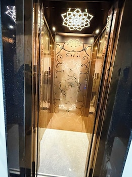 Hotel Shree Ganesh Dwarka,,3 star