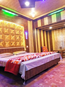 hotel new green view1 srinagar