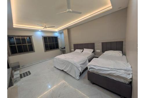 Haritwal Guest House,,3 star