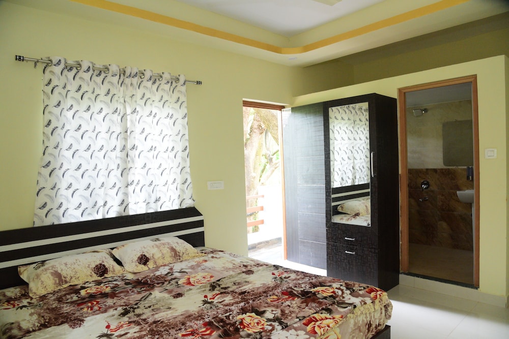 laxmi empire guest house