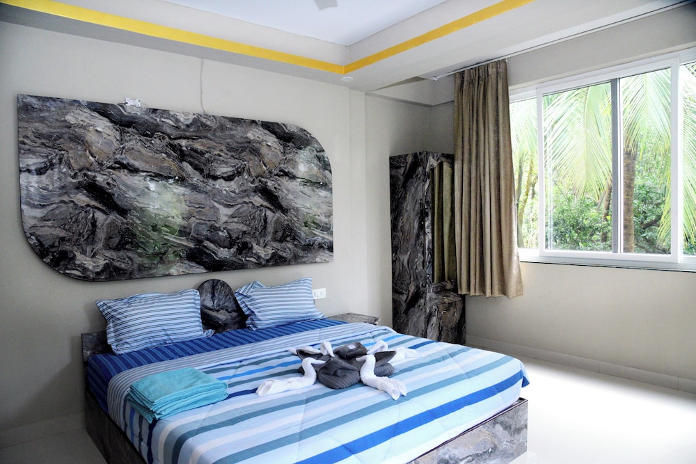 laxmi empire guest house