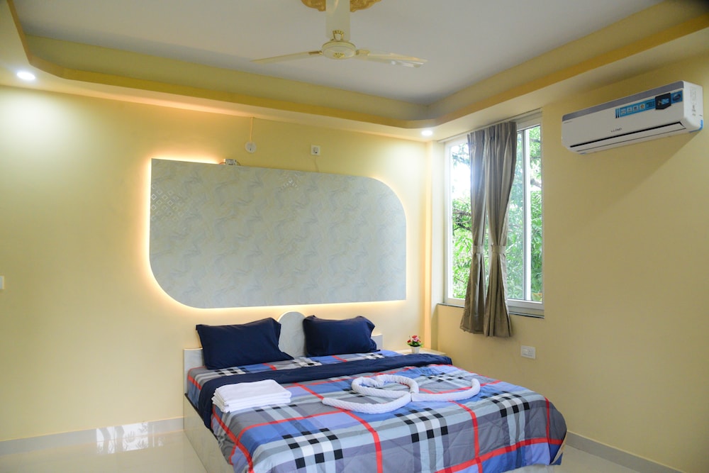 laxmi empire guest house