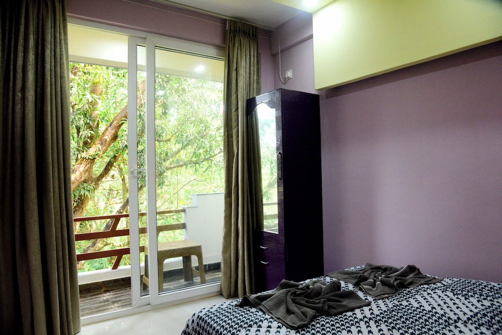 laxmi empire guest house